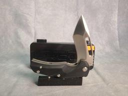 BROUS TACTICAL KNIFE BY JASON BROUS FLIPPER 82 OF 500