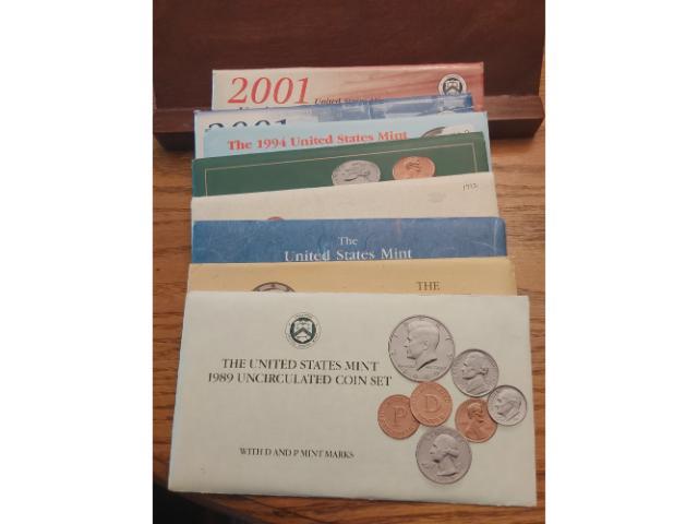 LOT OF 7 U.S. MINT SETS 1989-2001