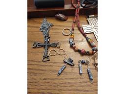 LOT OF NECKLACES AND MISC