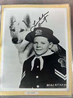 (70+) Entertainer/Celebrity Autographs - Last Name starts with "A"