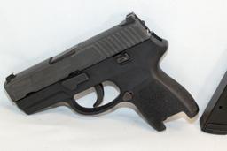 PISTOL, SIG SAUER P250,  .40 S&W (USA) WITH MAGAZINE