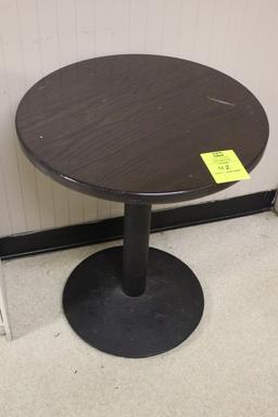 24" Round Table
