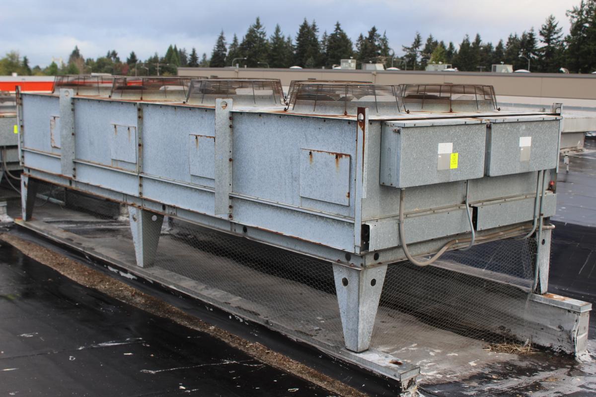 Hussmann 8 Fan Rooftop Condensing Unit