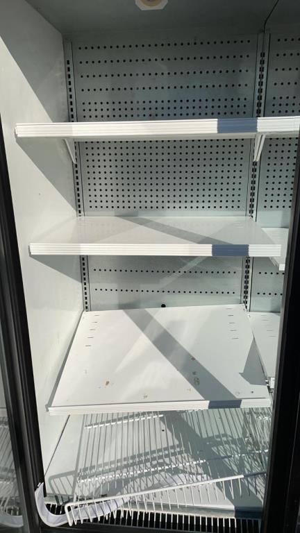 2001 Hussmann Low Temp Case