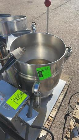 Grown Tilt Kettle
