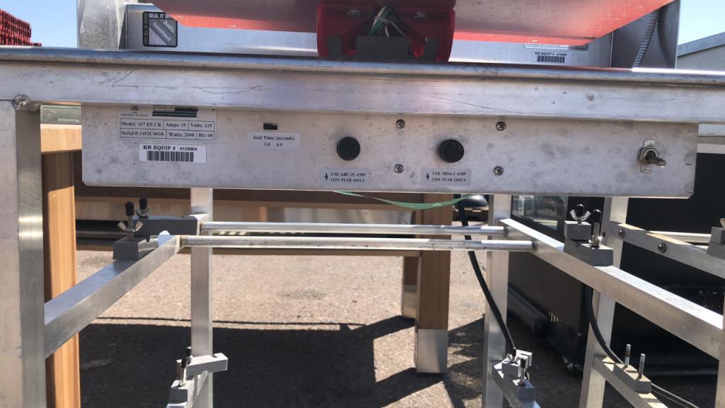 Heat Seal Wrapping Station