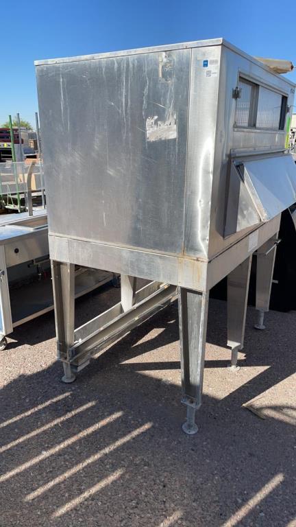 Follet ice bin