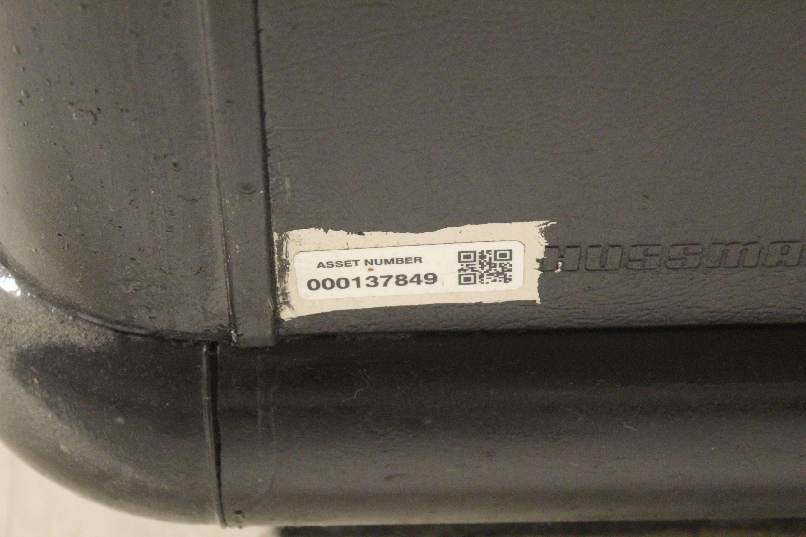 2000 Hussmann 12' Bunker Case