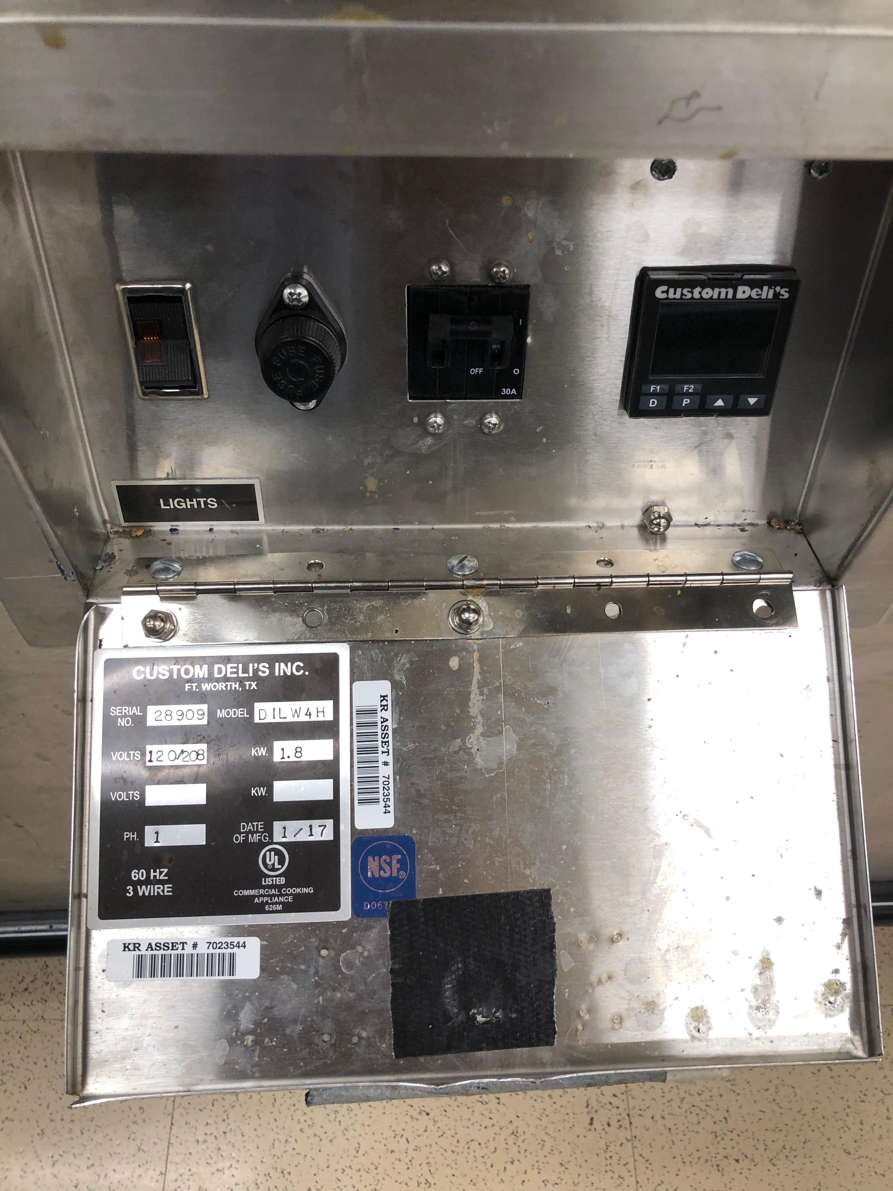 2017 Custom Deli's 4' Chicken Warmer