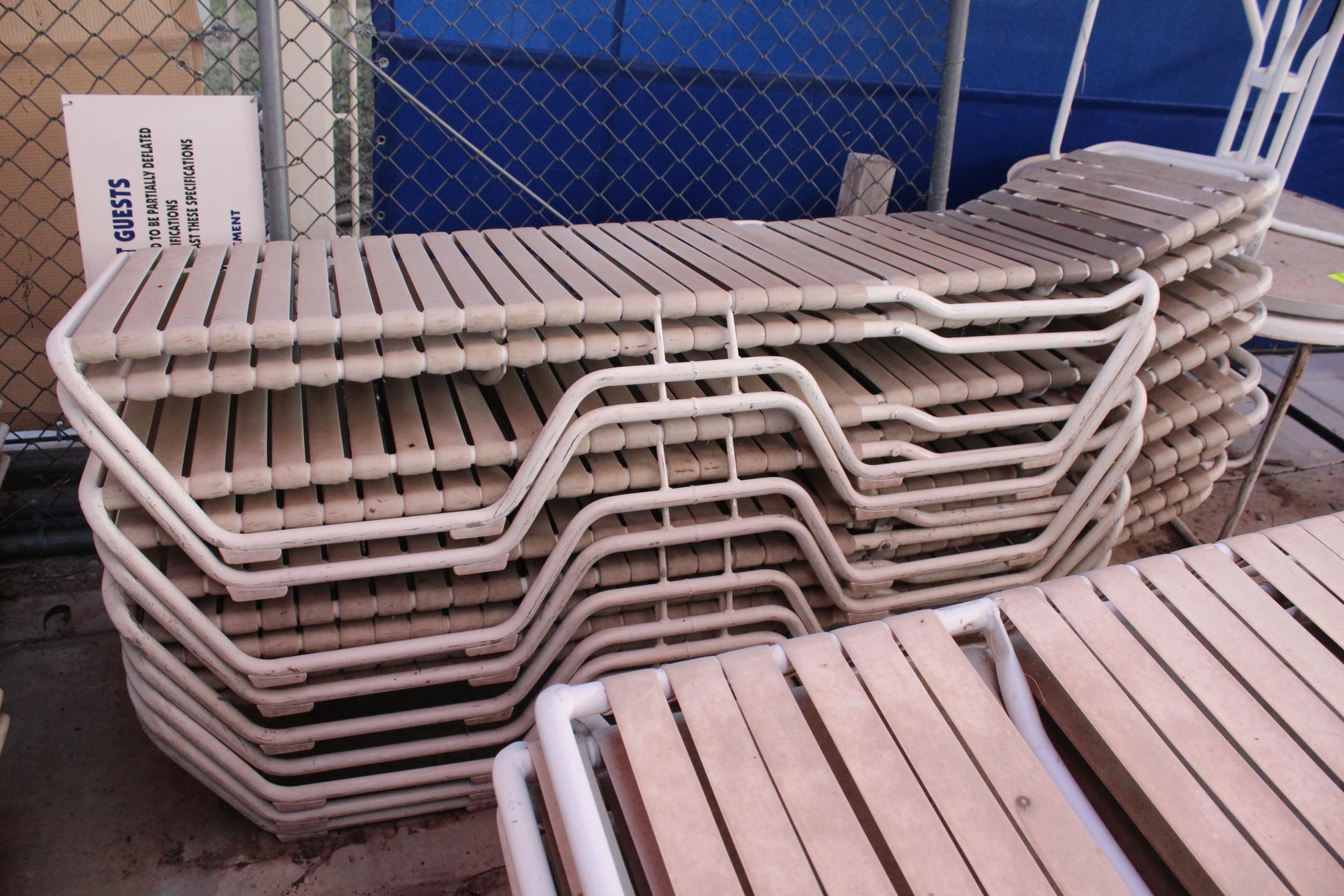 6' Adjustable Pool Loungers