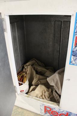 8' Ice Merchandiser