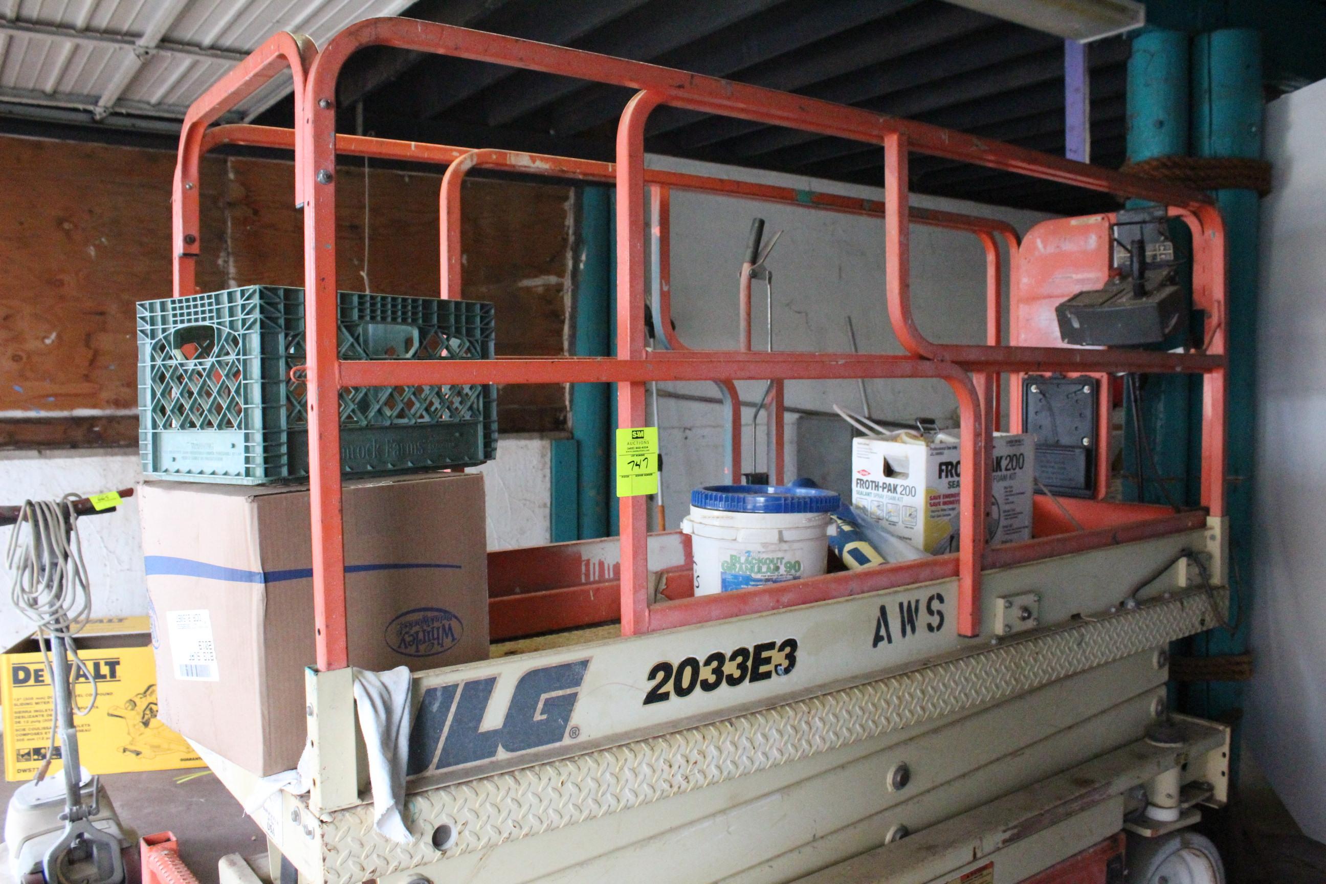 JLG 2033-E3 Scissor Lift