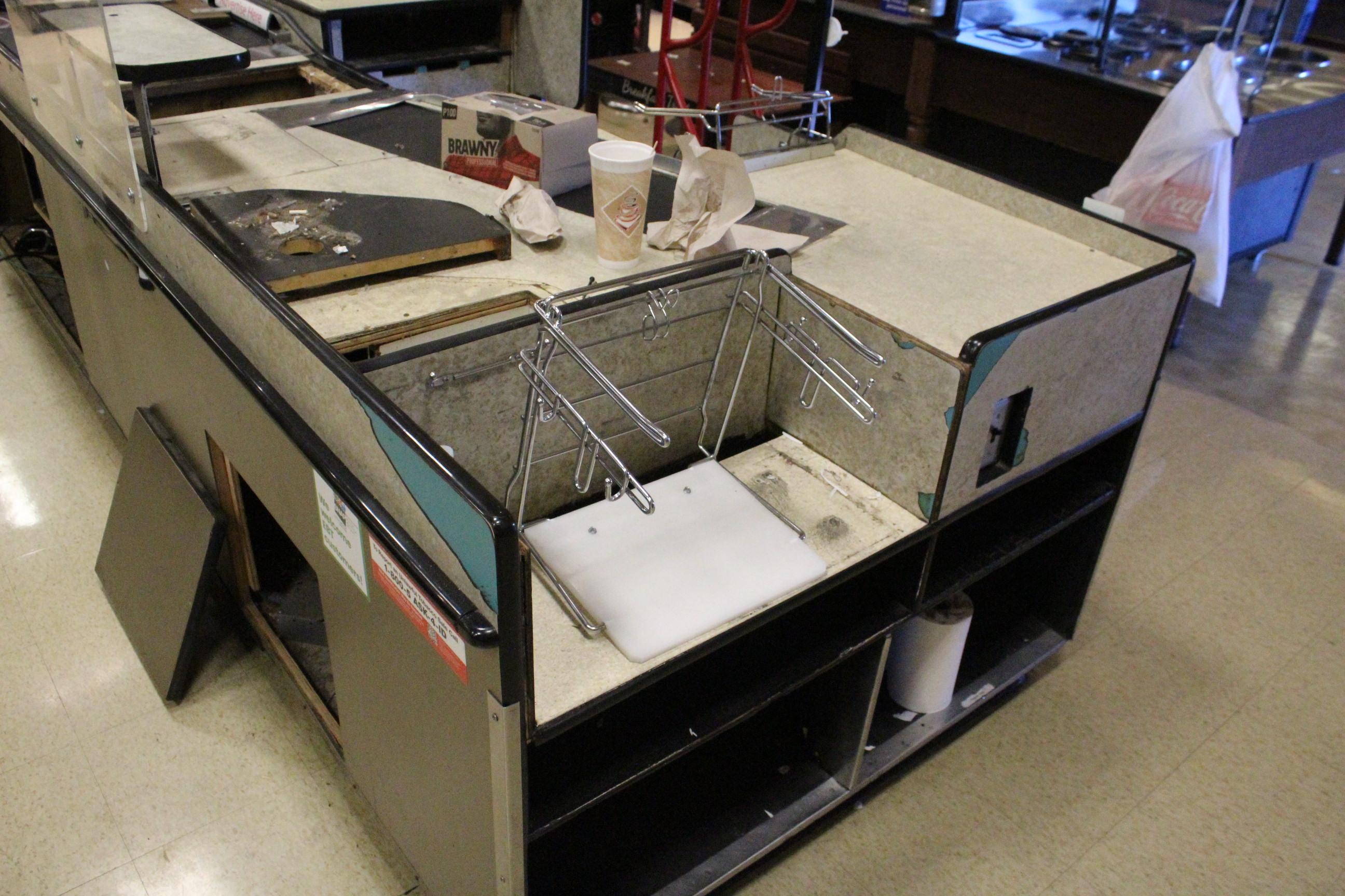 Unmarked Dual Belt Checkstand