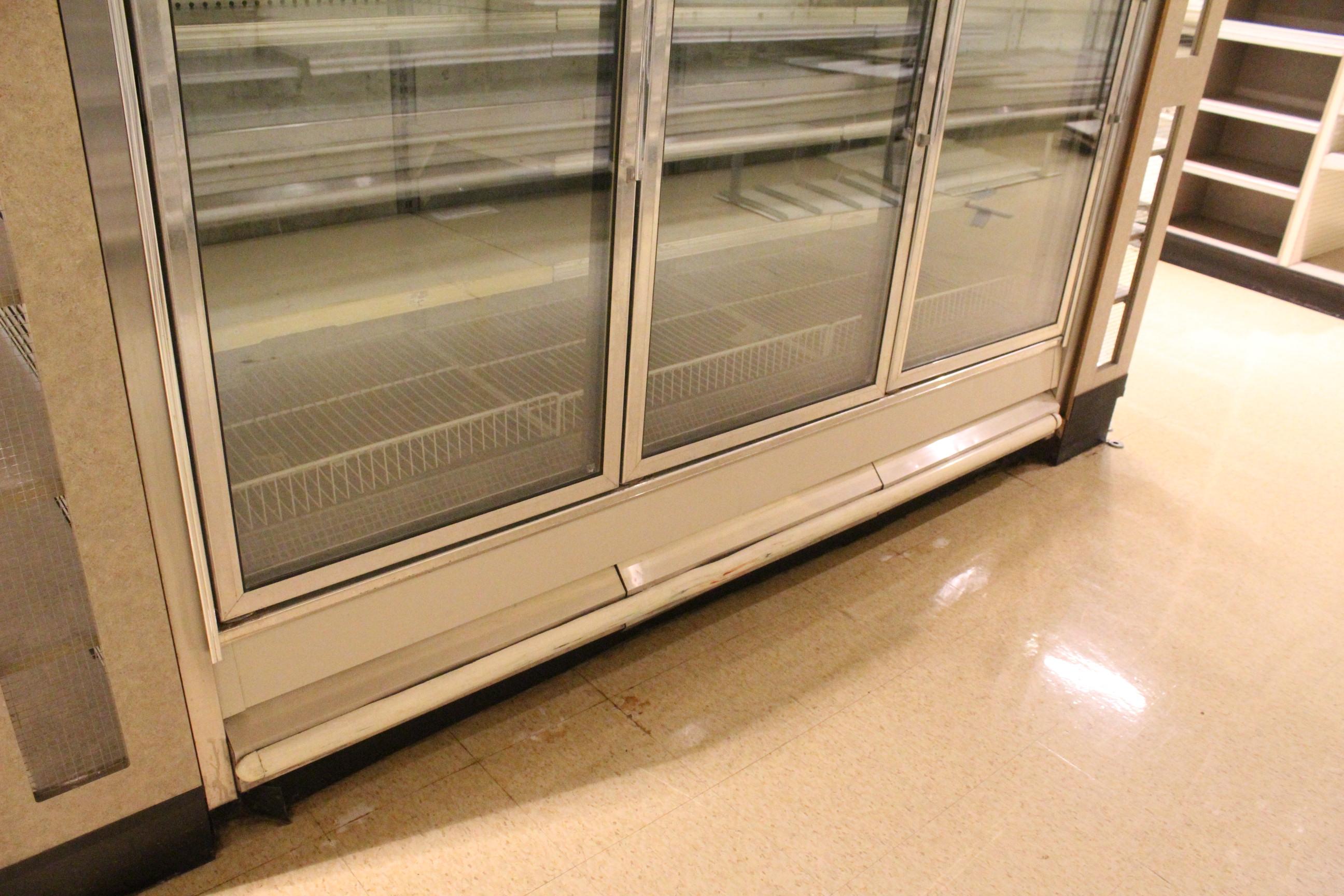 1991 Hussmann 3 Door Low Temp Case