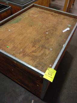 48in x 36in x 32in Orchard Bin