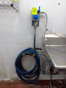 Heavy Duty Hose W/ Reel And Knight Dispenser