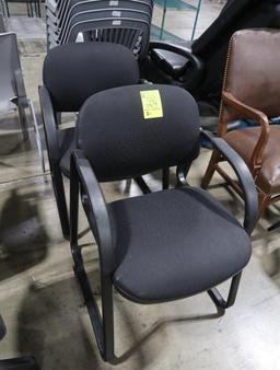cushioned office guest chairs