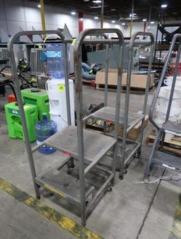2-step stocking stools