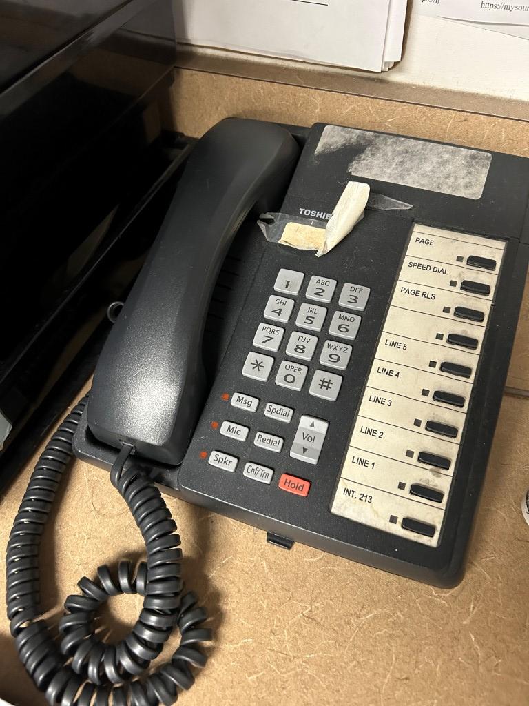 Entire Toshiba Phone System In Store