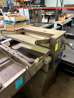 LVO Dough Moulder