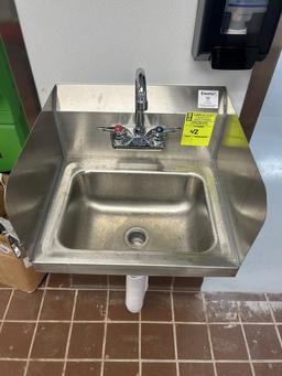 Encore Hand Sink W/ Soap And Paper Towel Dispenser