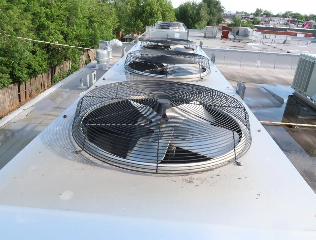 Kysor 3-fan rooftop condenser
