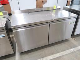 Avantco work-top 2-door refrigerator