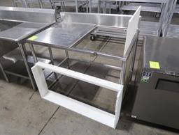 polytop/stainless table w/ poly label roll rack