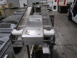 BE&SCO large wedge press on stand w/ casters