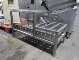 stainless stepped equipment stand