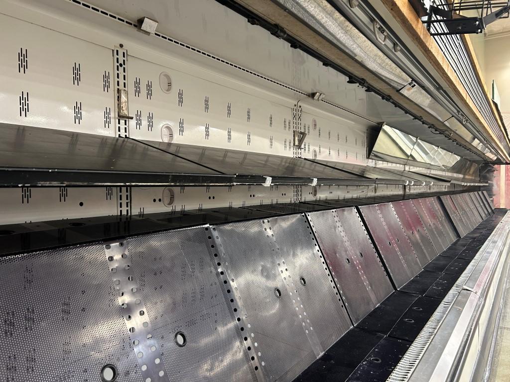 36ft Run Of 2011 Hill Phoenix Produce Cases