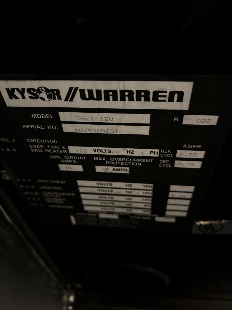 26ft Run Of 2000 Kysor Warren Multideck Cases W/ Med Temp Doors