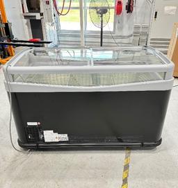 Scratch And Dent AHT IBIZA 145 (U) NAM Chest Freezer
