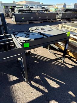 4FT PRODUCE SLANT TABLES