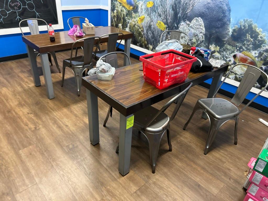 TABLES AND CHAIRS IN BREAK ROOM