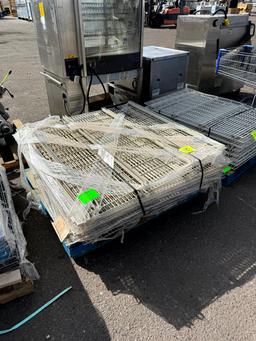 PALLET OF DECKING