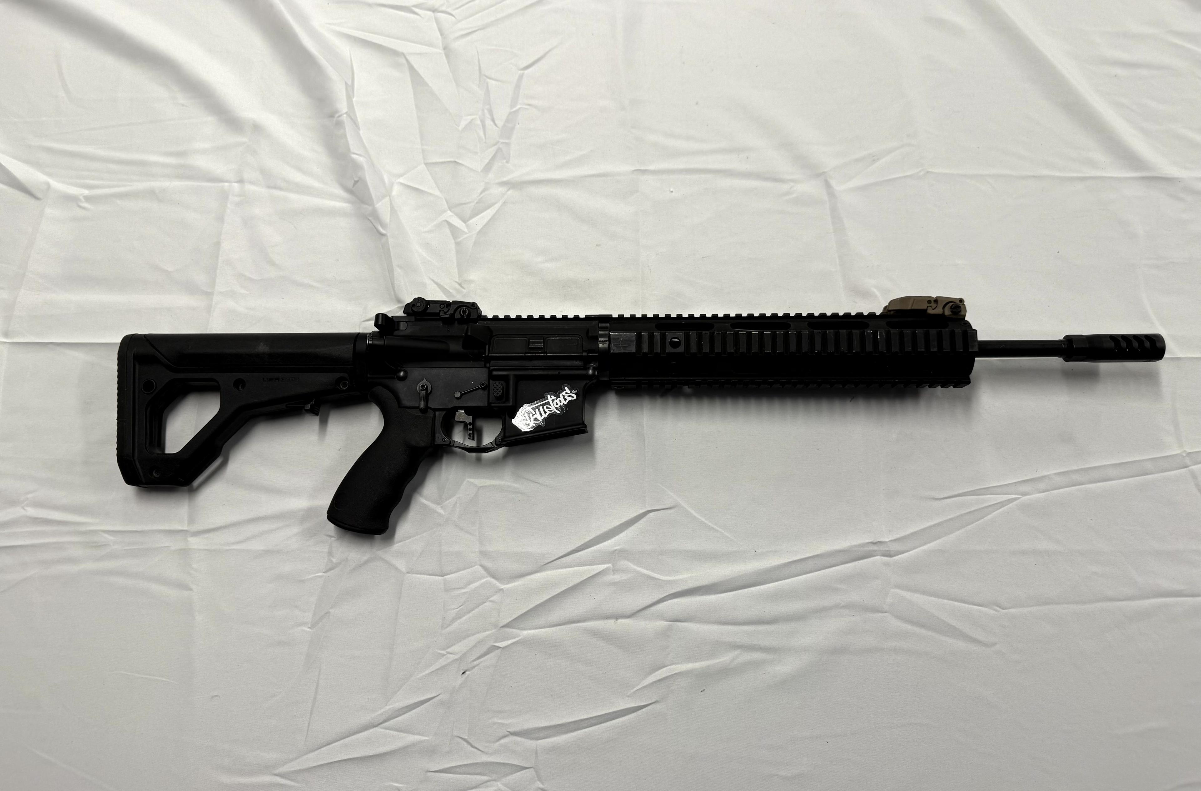 RIFLE, ANDERSON MANUFACTURING AM-15, MULTI