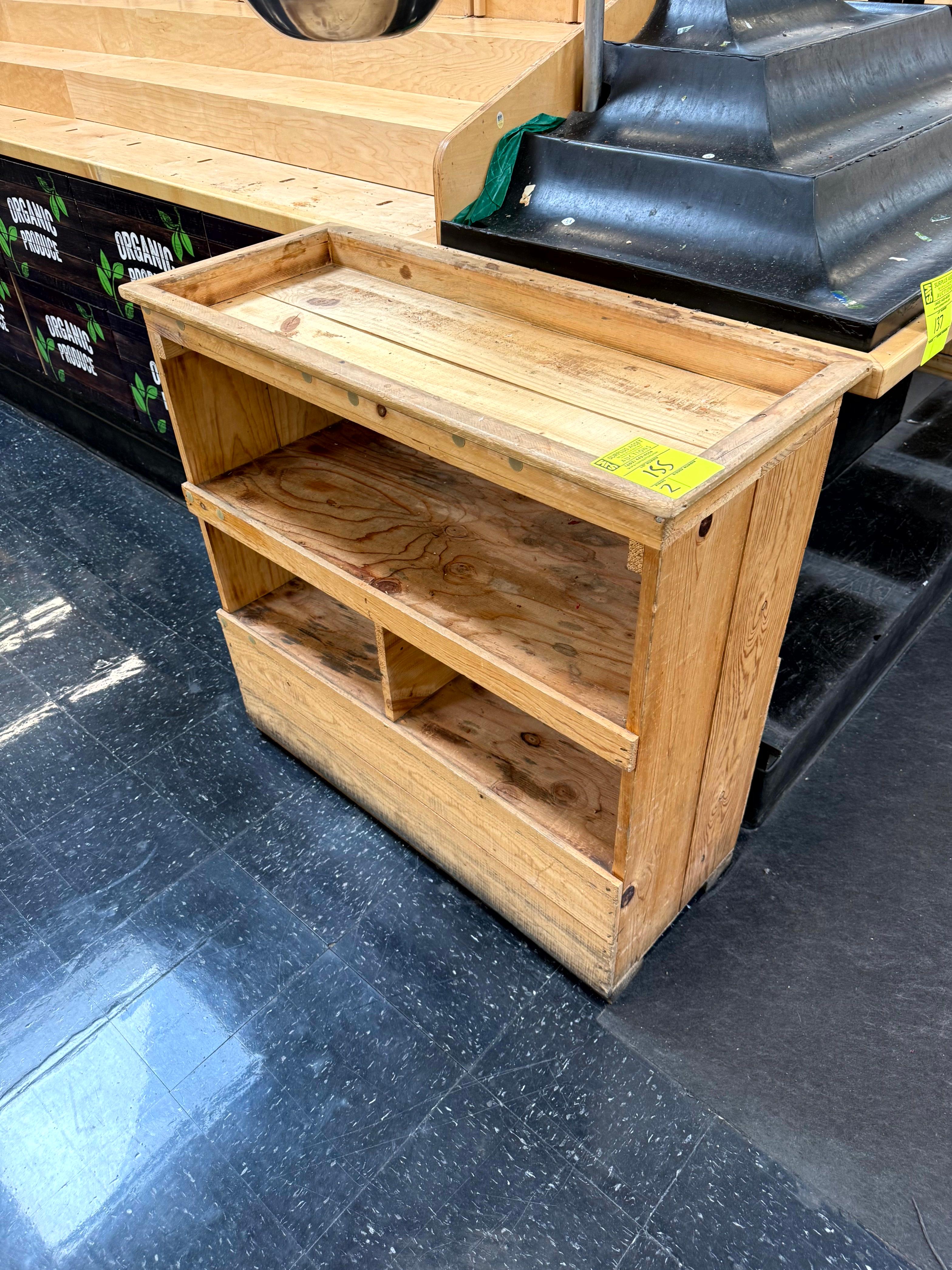 END CAP WOOD PRODUCE DISPLAYS