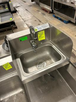 ADVANCE TABCO WALL MOUNT HAND SINK