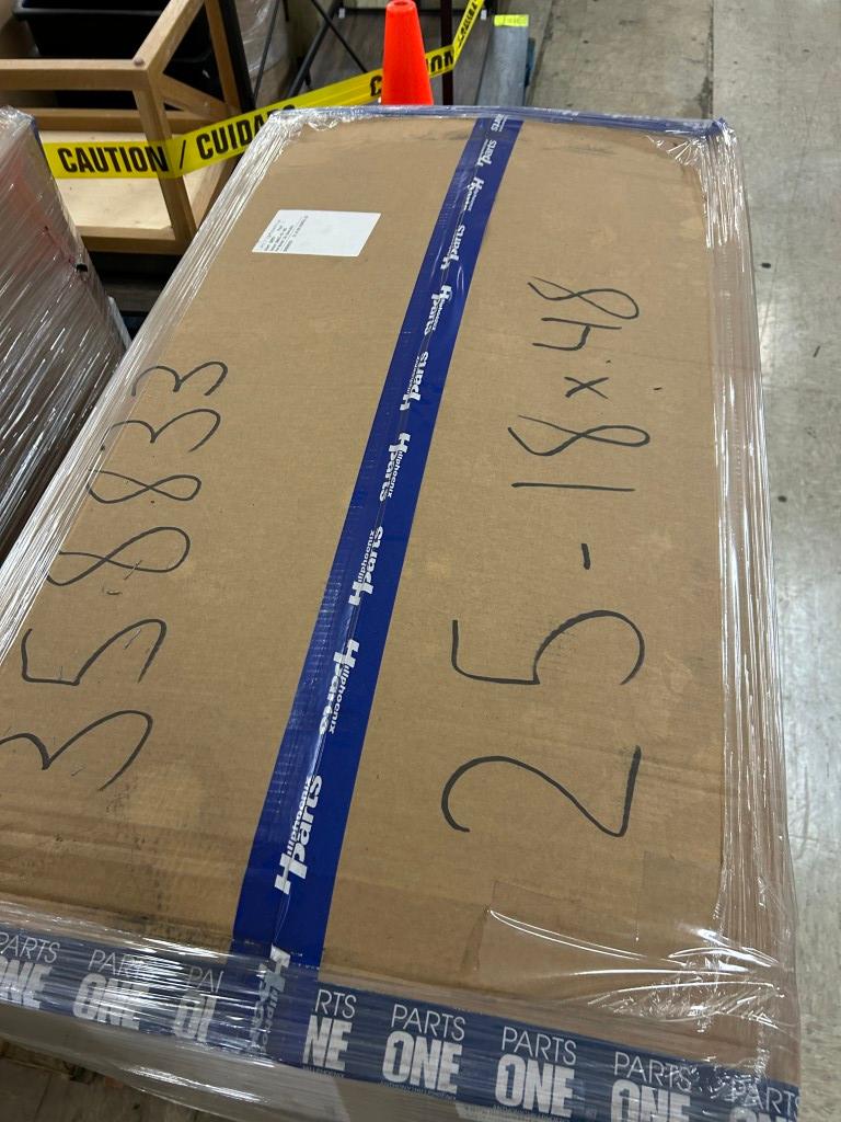 NEW IN BOX HILL PHOENIX BLACK 18IN X 48IN CASE SHELVES