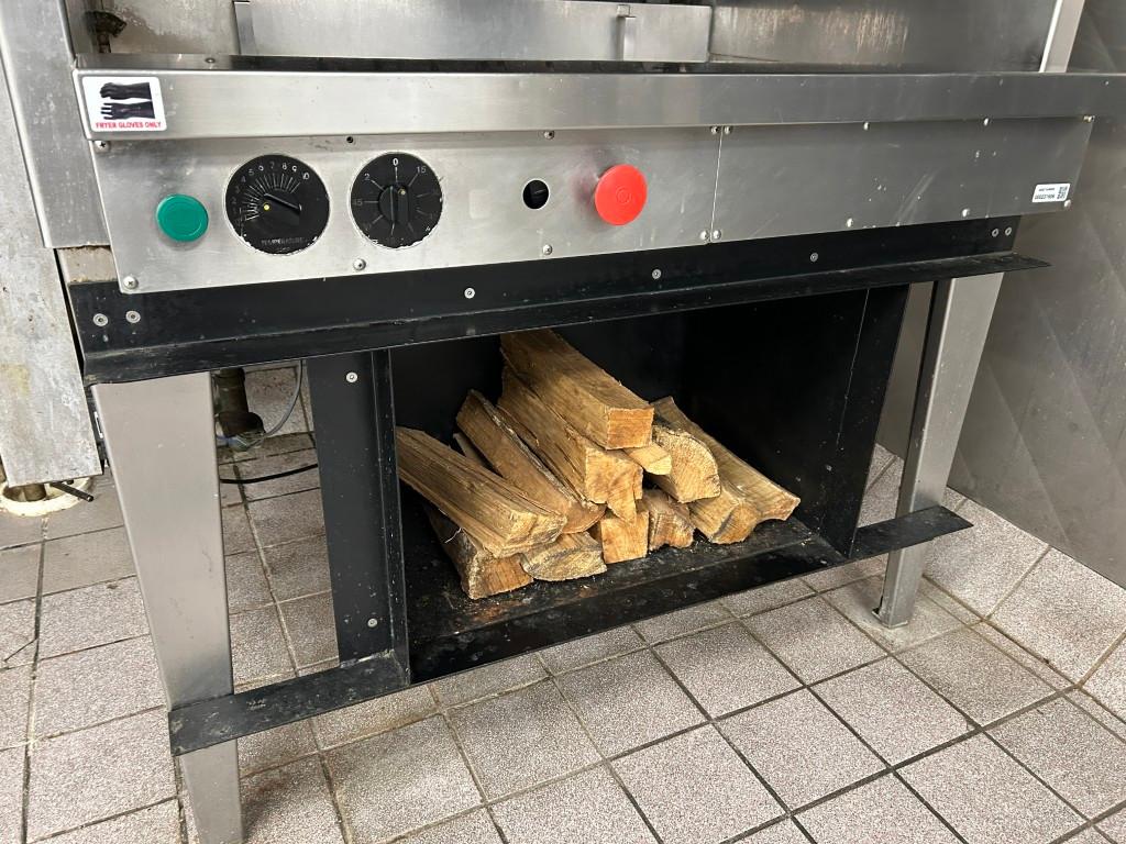 HARDT INFERNO PROPANE POWERED ROTISSERIE