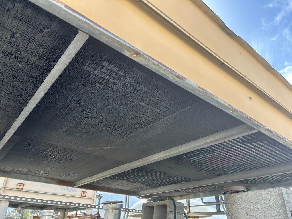 MCQUAY FOUR FAN ROOFTOP CONDENSING UNIT