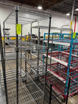 Wire racks varied sizes