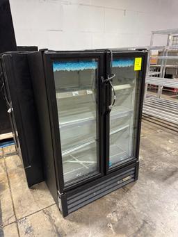 True two door merchandiser