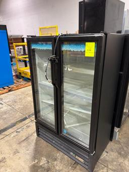 True two door merchandiser