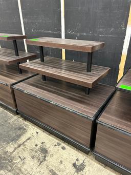 PORTABLE 3-TIER BAKERY MERCHANDISER