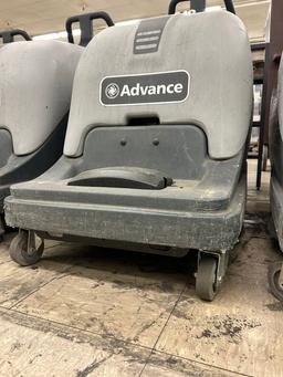 ADVANCE BU800 FLOOR BURNISHER