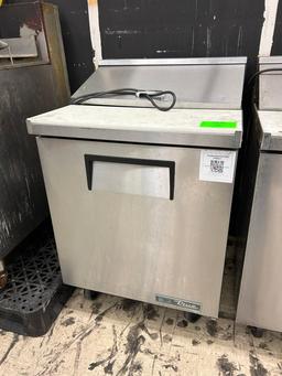TRUE NATURAL REFRIGERANT 27IN PREP TABLE