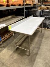 STAINLESS STEEL TABLE