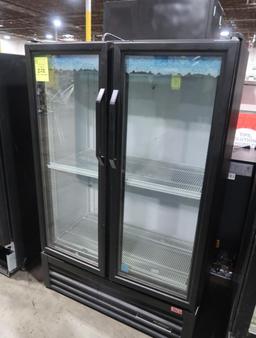 True two door refrigerator merchandiser